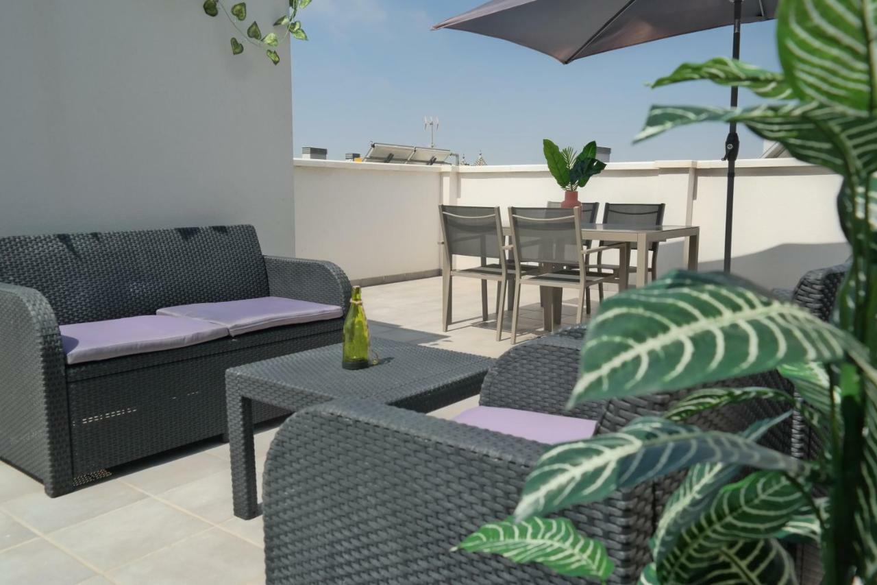Penthouse Apartment & Pool Malaga Center Exterior photo